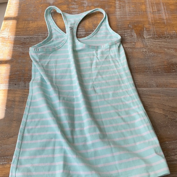 Ivivva tank top - Picture 2 of 3